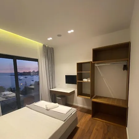 Kanes Bohemian Boutique Hotel 3*