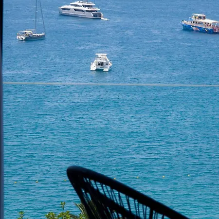 Hotel Kanes Boutique 3*