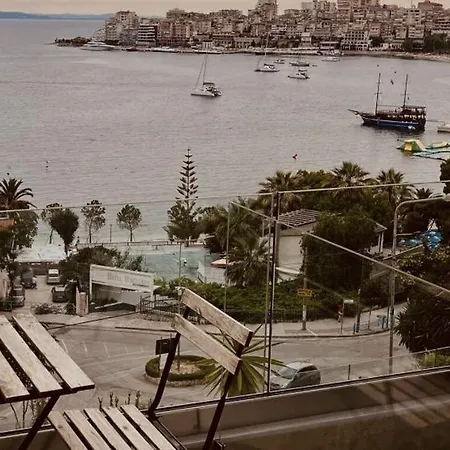 Kanes Boutique ホテル Sarandë
