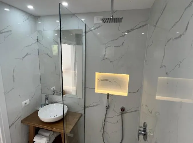 Kanes Boutique Hotel