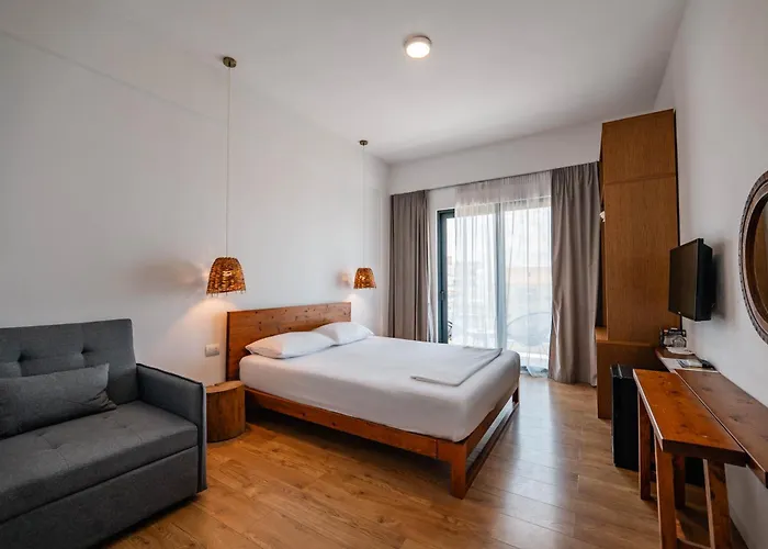 Kanes Boutique 3* Sarandë