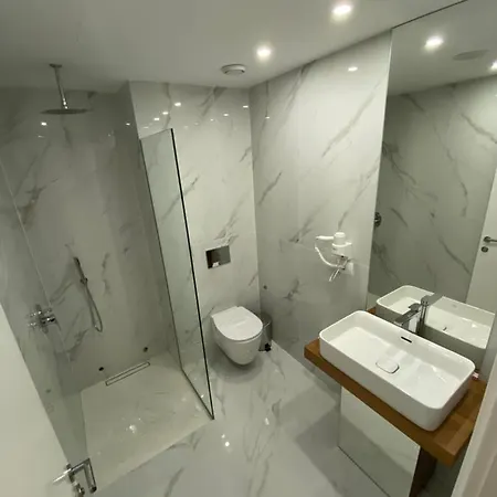 Kanes Bohemian Boutique Hotel Sarandë