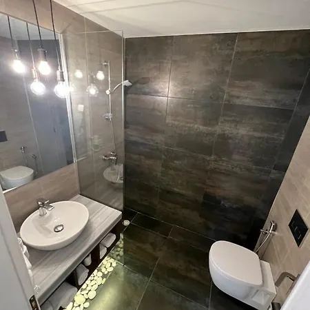 Hotel Kanes Bohemian Boutique 3*