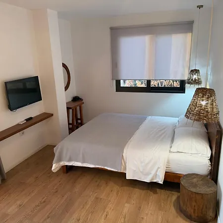 Kanes Bohemian Boutique Hotel 3*