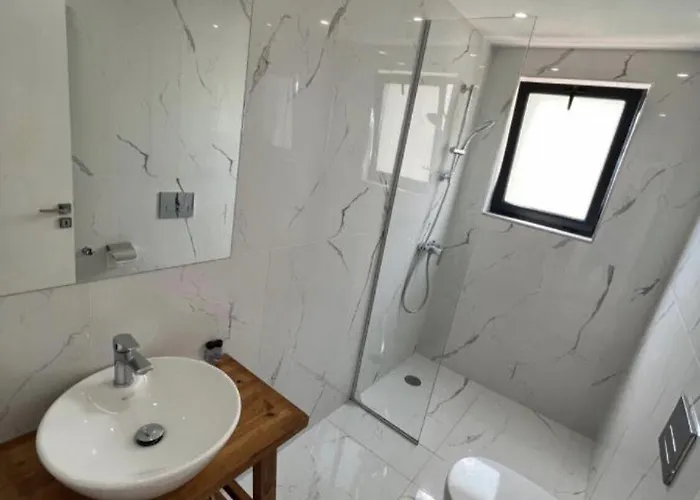 Kanes Boutique Hotel 3*